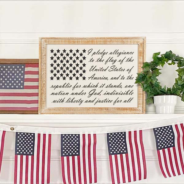 Wooden Framed Pledge of Allegiance Wall Art