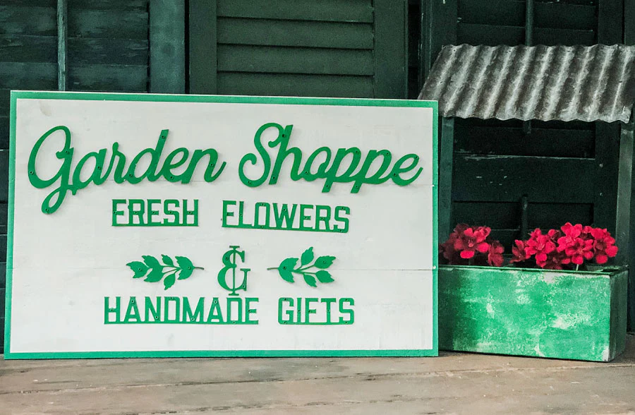 Garden Shoppe Wooden Sign