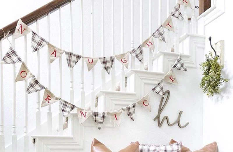Naughty Or Nice Banner Set
