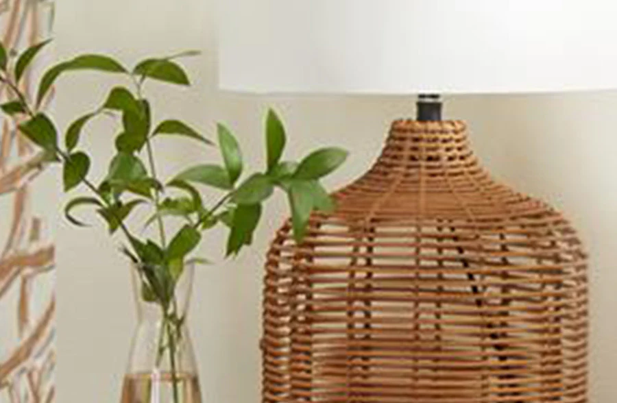 Rattan Table Lamp