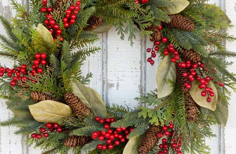 Christmas Cheer Wreath