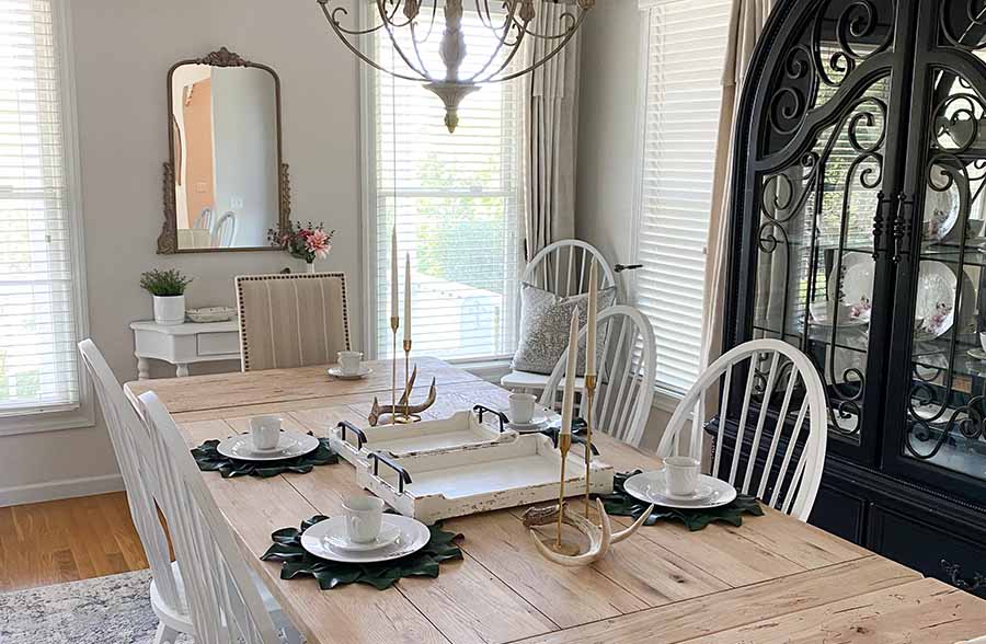 Chippy White Wooden Nesting Trays, Set of 2