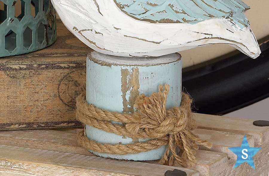 Distressed Wooden Pelican